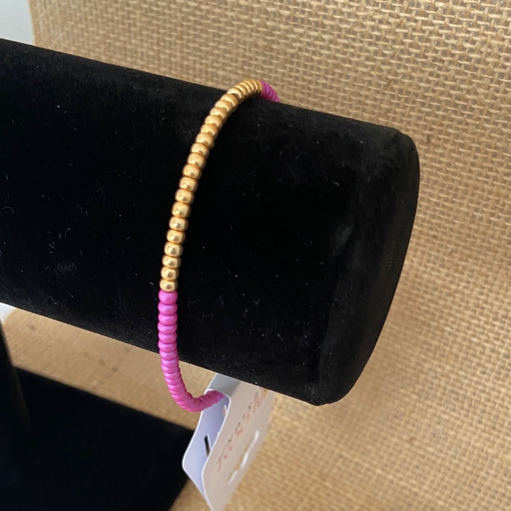Bloom Gold and Pink Beaded Bracelet